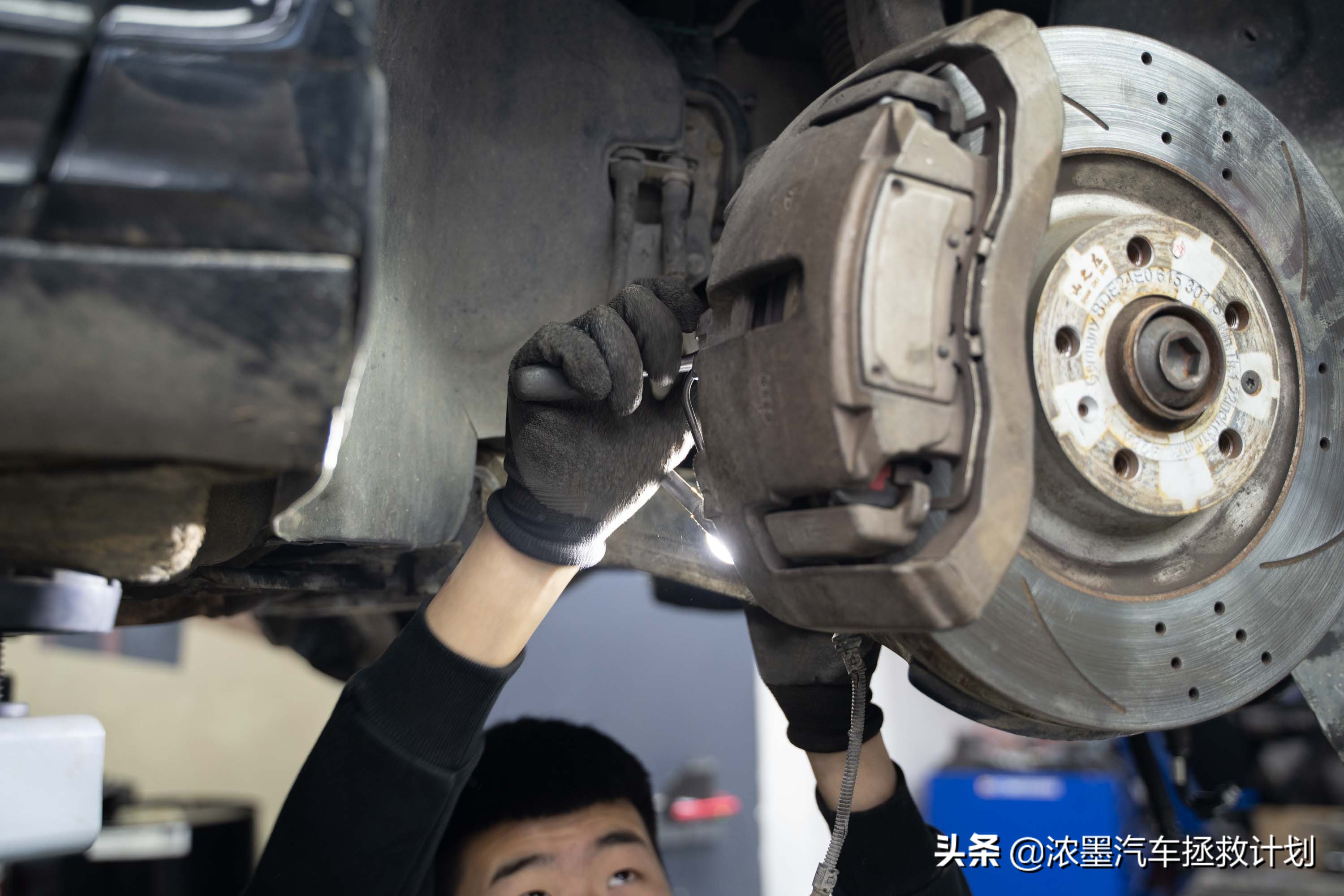 大众辉腾vr6,德系老款大众辉腾