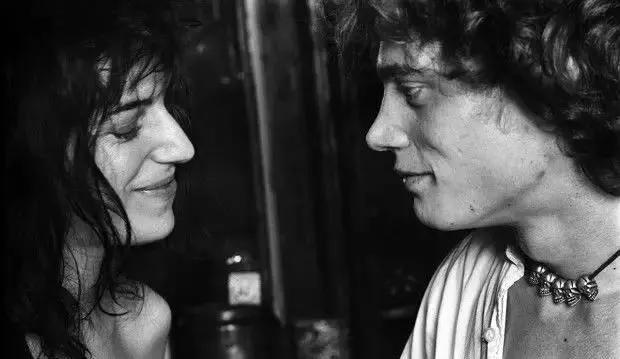 艺术家之间的爱情,艺术家疯狂的爱情