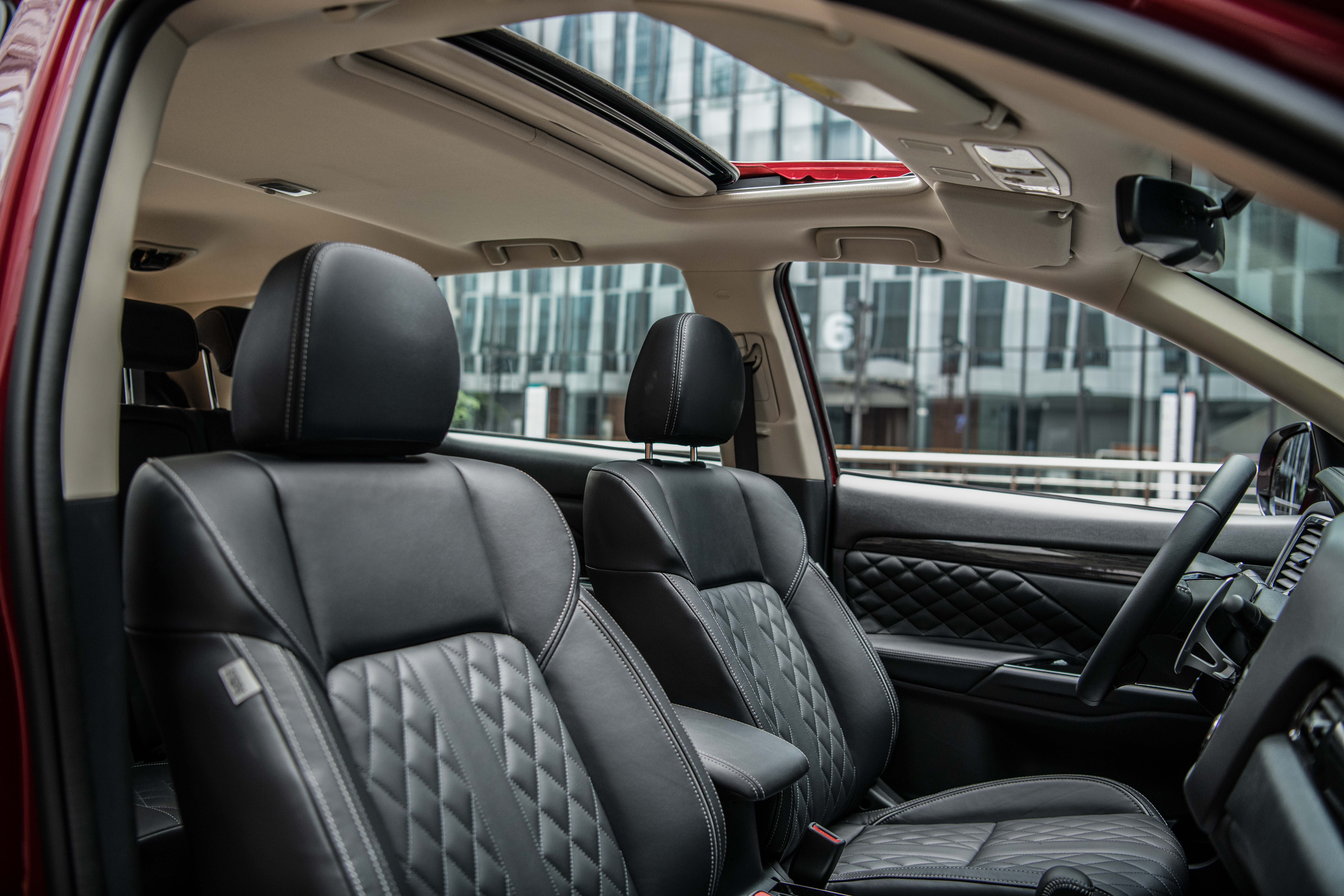 三菱欧蓝德ex劲界改装案例,三菱欧蓝德内饰改装最佳方案