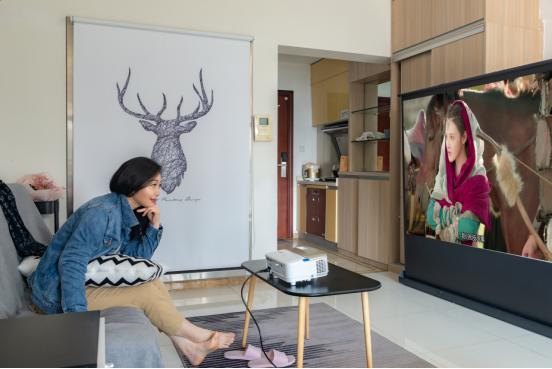 沉浸式体验全息投影震撼,明基i707和th685如何选择