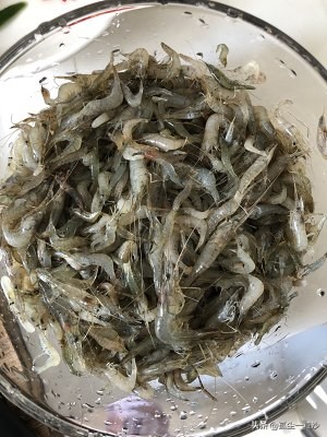 春天补钙虾怎么吃最有营养,河虾怎么做补钙效果好