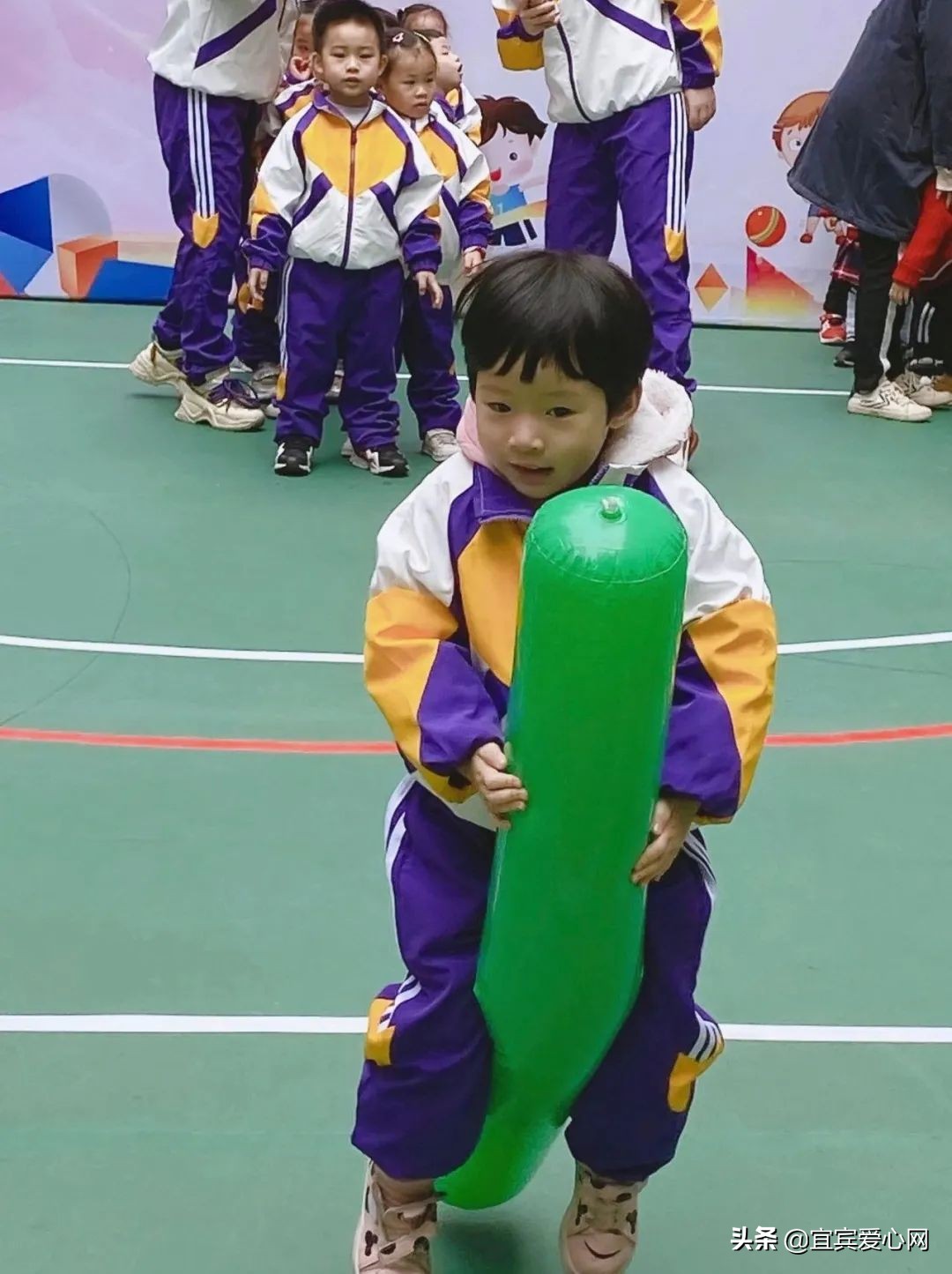 幼儿园乐享春天活动,幼儿园欢乐运动