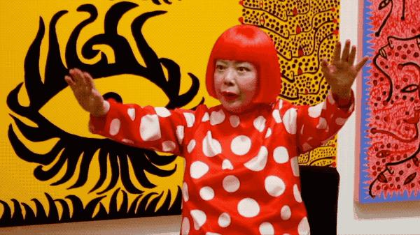 90岁女艺术家，身价几十亿，独居精神病院43年：艺术一半是情色，一半是幻想