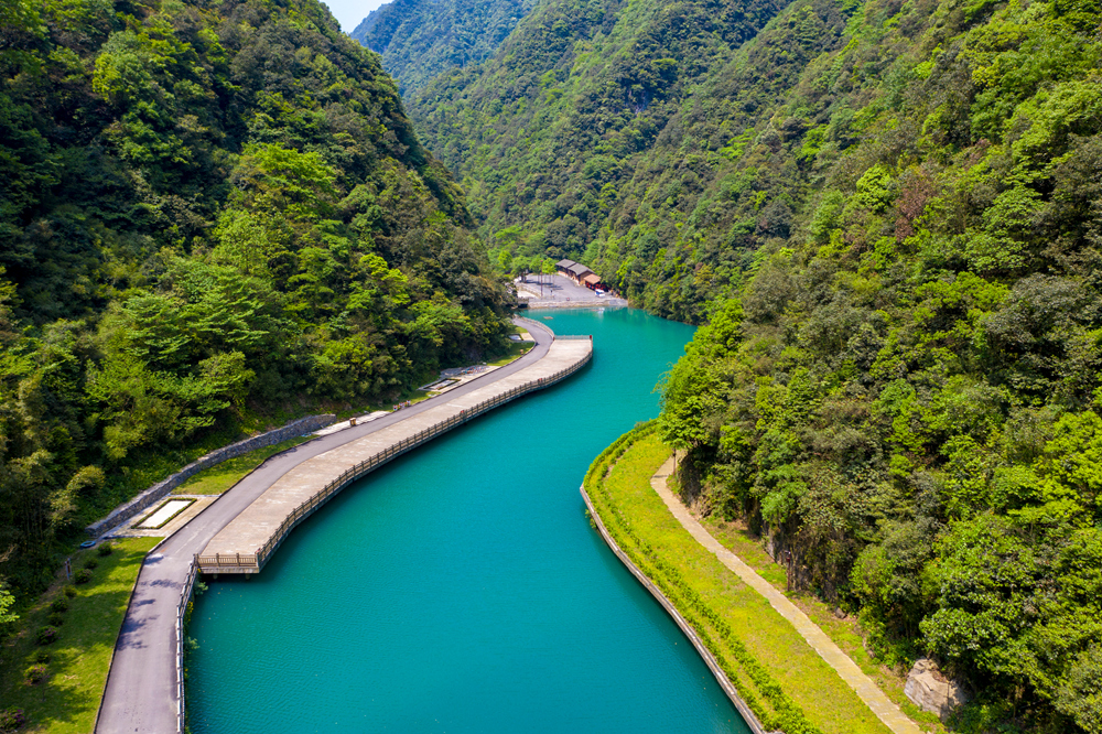 重庆小姐、竞速漂流、神龙舞！好耍不过神龙峡，6.1“生态”开漂