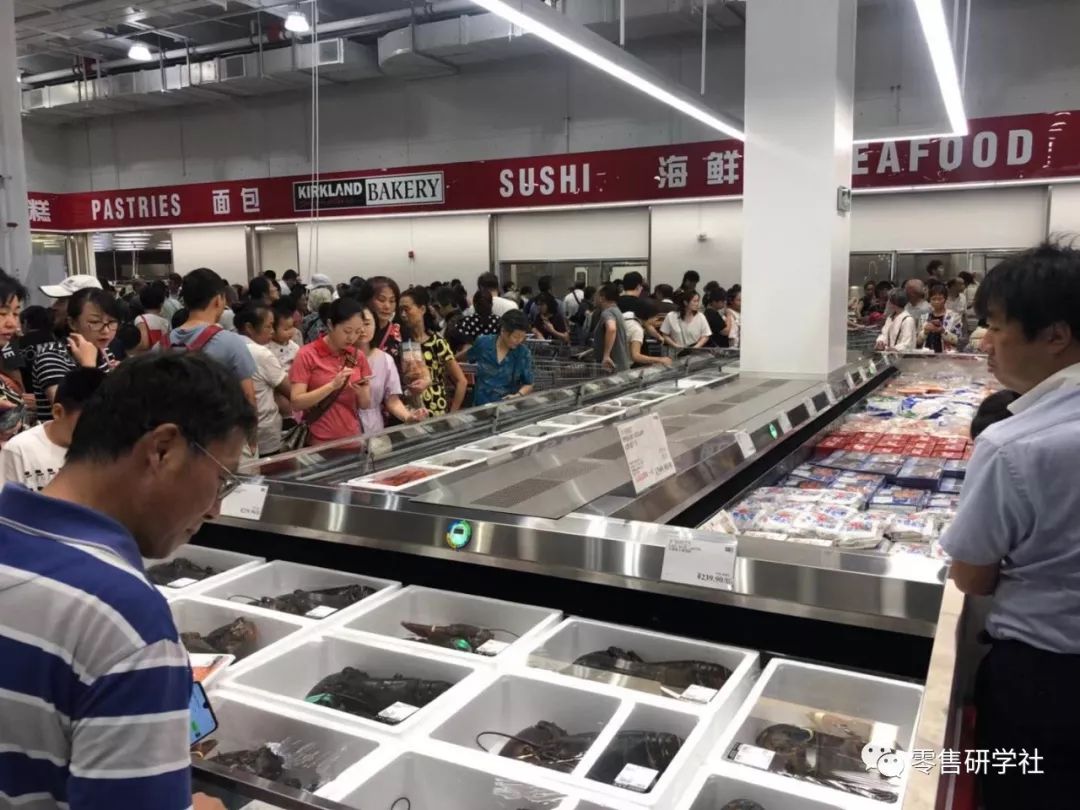 与山姆会员商店有何不同？Costco中国首店售卖活鲜
