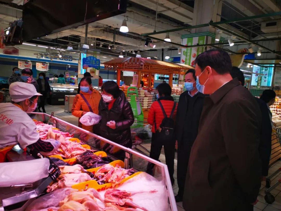 进市场、看公交、乘地铁、访药店、到小区，刘奇书记在南昌暗访