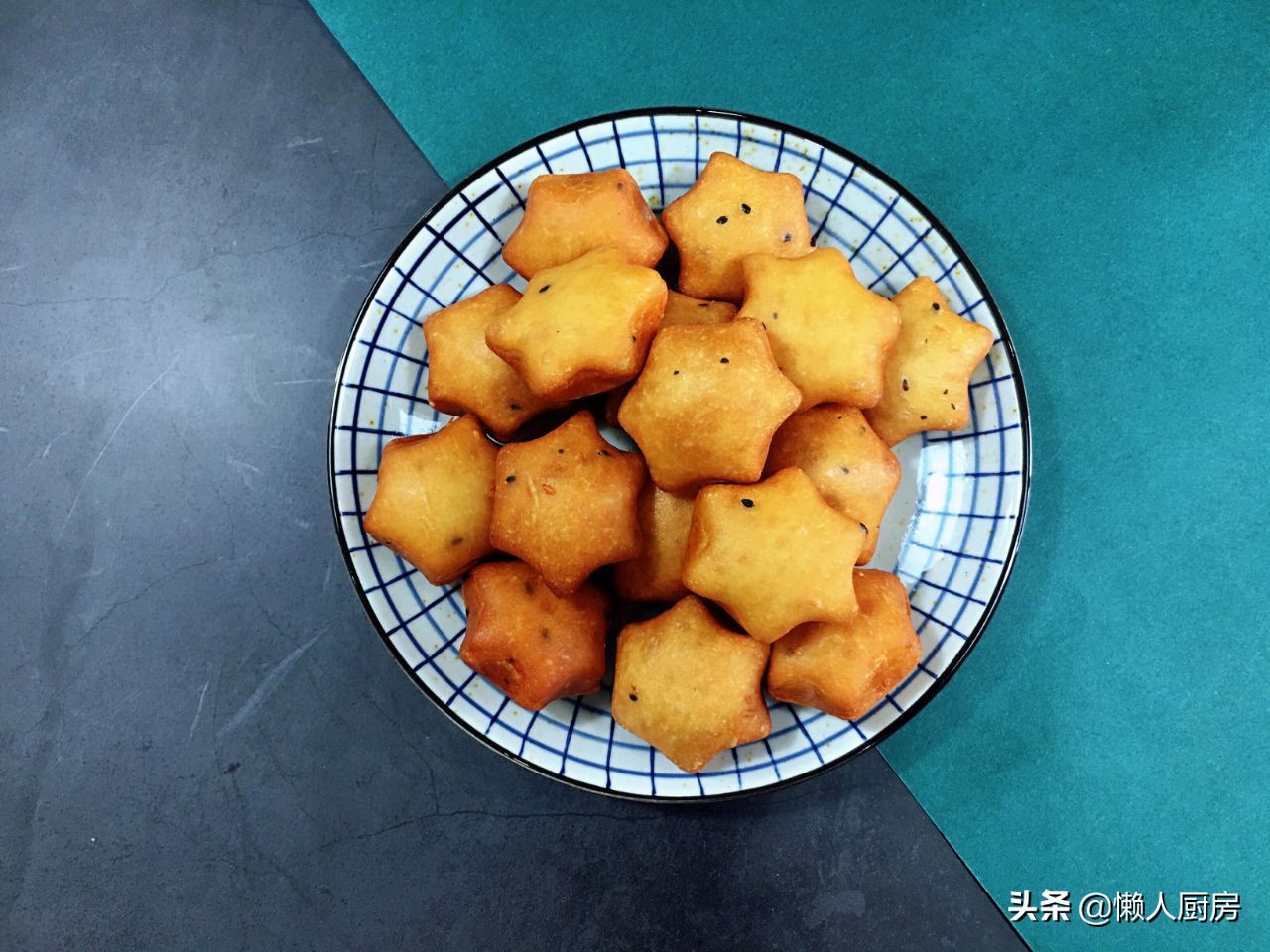 不用手和面做的发面小馒头,两种发面小馒头的做法