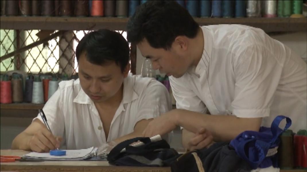 12年前的东莞制衣厂，一栋楼里17家工厂，1平米月租金10块