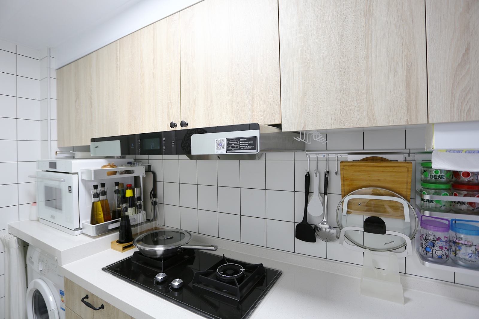 88平双阳台现代简约风格,一室一厅大阳台小户型装修老房子