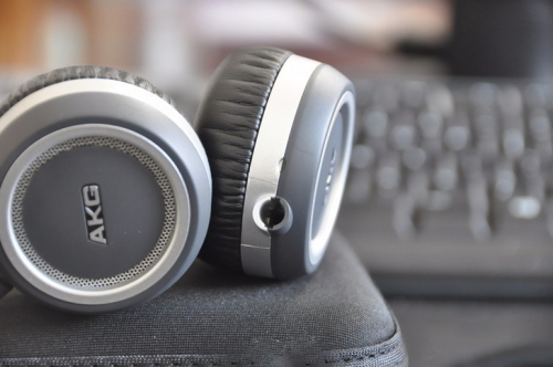 k450是akg史上最差的耳机吗,最新上市的蓝牙耳机