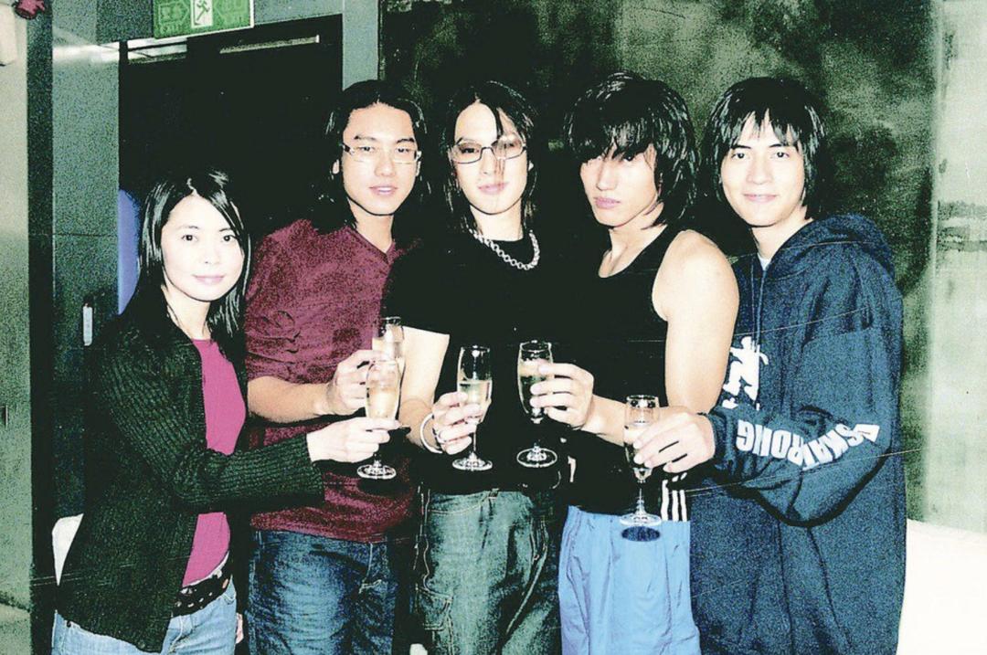 曾迷晕万千少女的顶流出道剧，今天再看竟然这么“羞耻”？