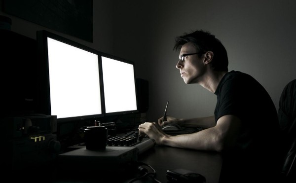 长期用电磁波烤灯有危害吗,什么化学物质会影响精子