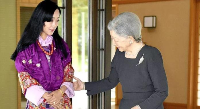 丹凤眼不丹公主图片,揭秘不丹王国最美公主