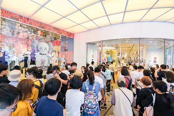 费德勒优衣库最新款,优衣库费德勒短袖