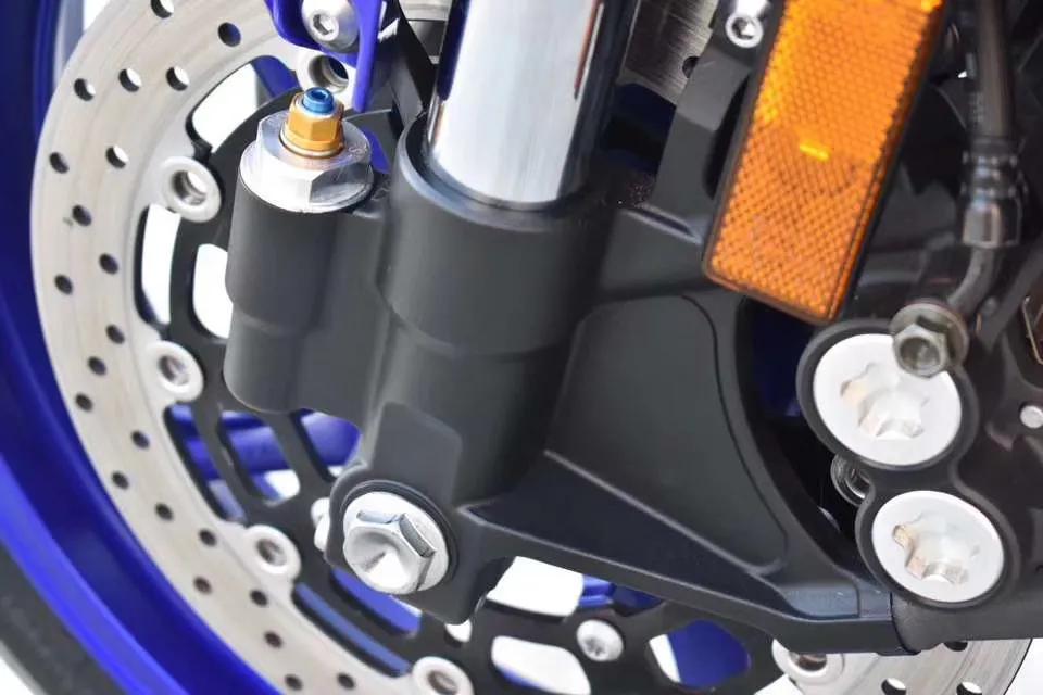 雅马哈r6复古改装摩托,骑行者梦想的摩托车