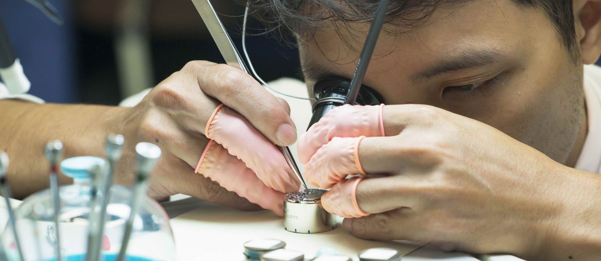 机械机芯手表不走了什么原因,机械手表不走是什么原因导致的