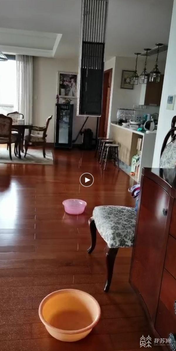 南京江东北路自来水管爆裂,南京水管爆裂怎么处理