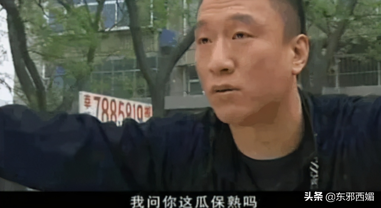 夜店牵手女网红,他也人设崩塌了?