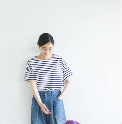 日本太太在上海的冬天穿搭,蓝色条纹衬衣穿搭推荐