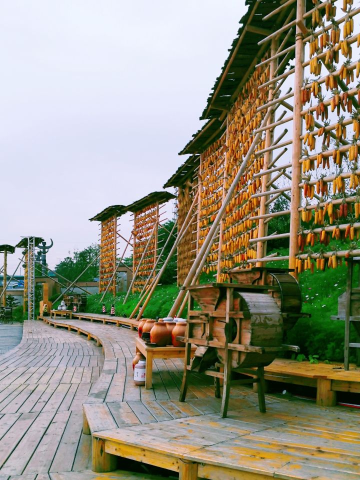 多彩贵州城景区,多彩贵州城在哪里