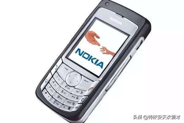 各大足球球星用的手机,足球世界豪强