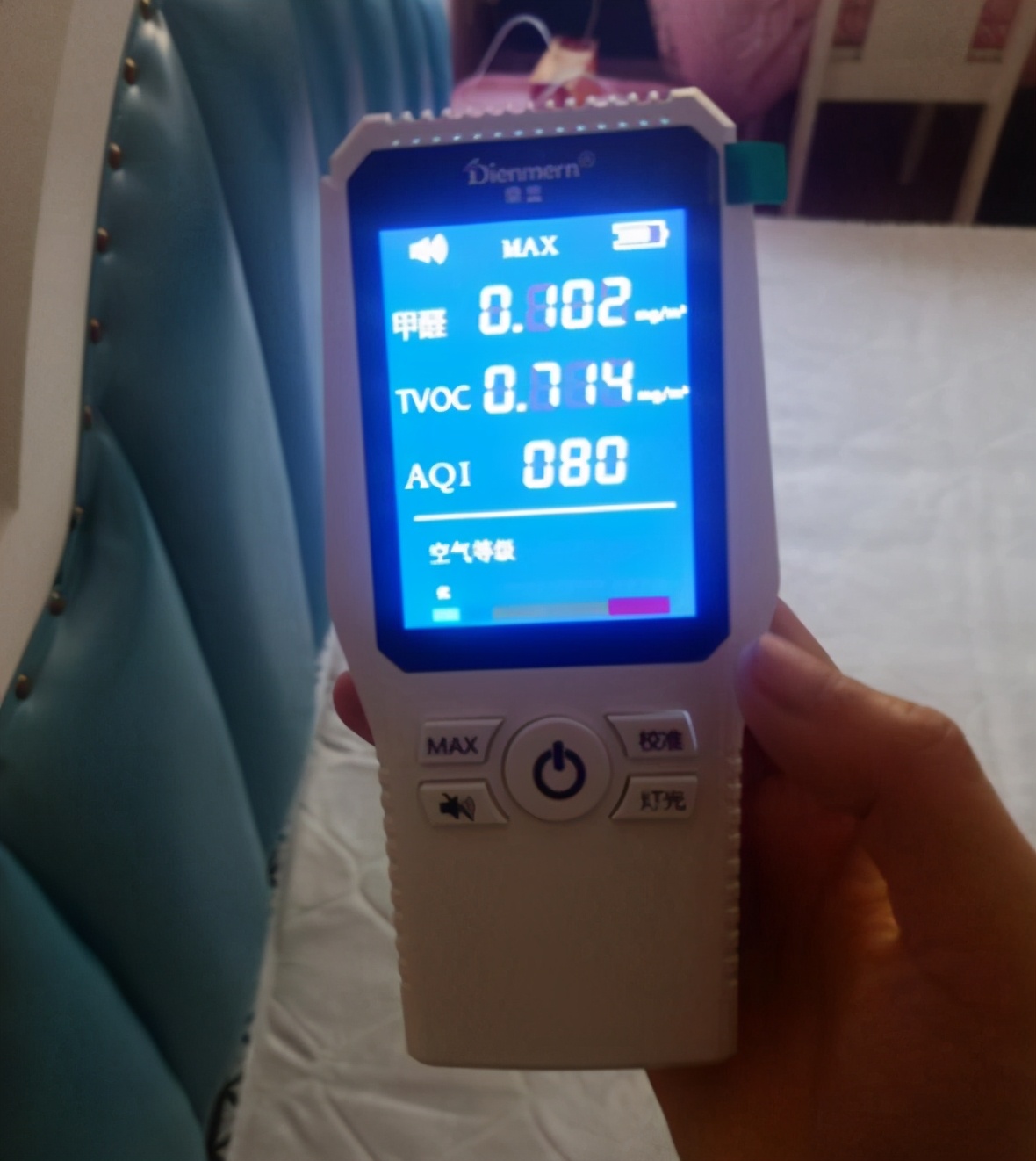 网购床味道重怎么办,新买的床味道很大投诉