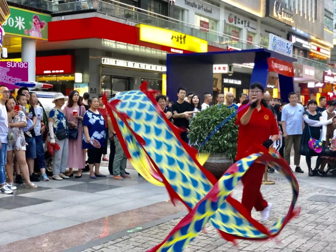 奥城夜市在哪里,奥城夜市美食攻略