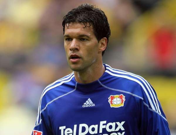 五大联赛一年都没败过的队伍,五大联赛没夺过欧冠球队