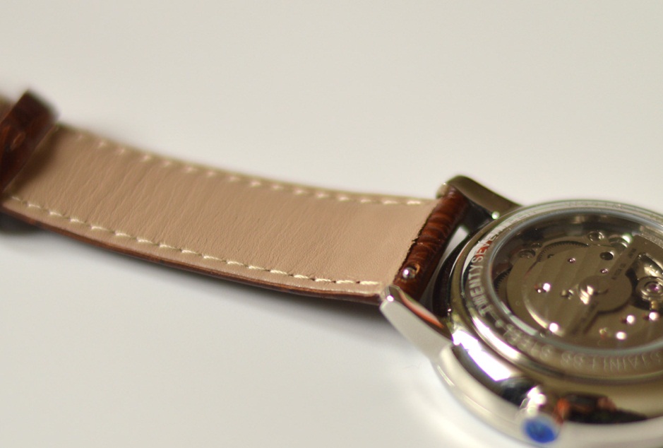 便宜手动机械表推荐,轻派机械表499