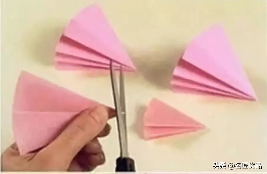 手工制作荷花睡莲,夏天的荷花手工小朋友