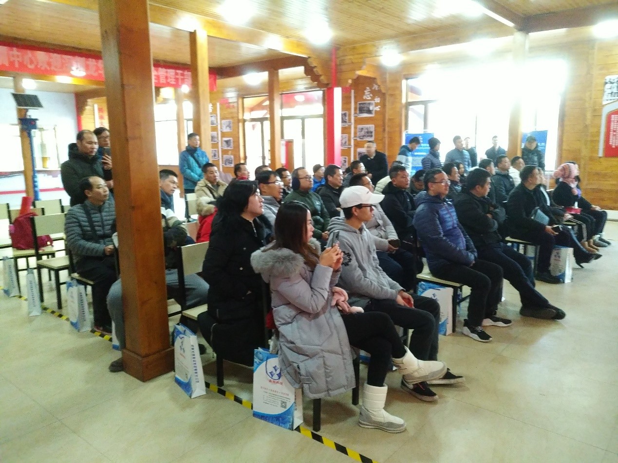 深圳的校长们点赞晶新科技复合型应急疏散逃生演示演练教学