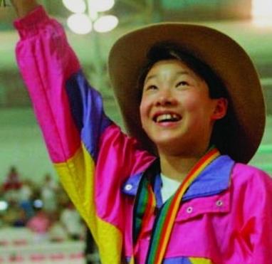 跳水女王郭晶晶和伏明霞漫画版,跳水皇后伏明霞和郭晶晶的区别