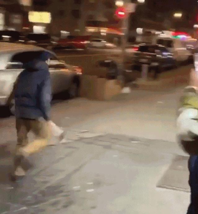 疫情华侨在国外被歧视,疫情期间海外华人的心酸