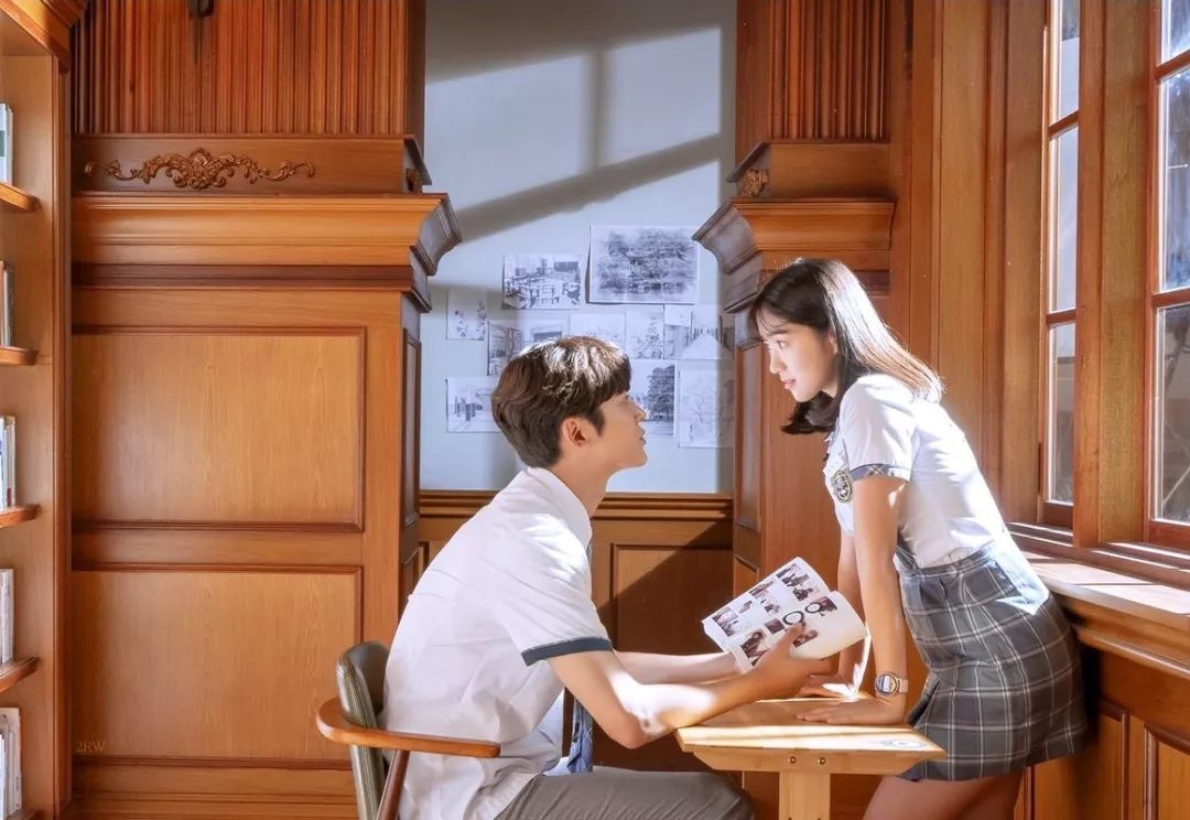 十月开播的韩剧，一个月的笑点要被这部剧承包