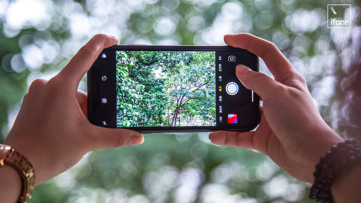 iphonese测评拆机,iphonese评测2020