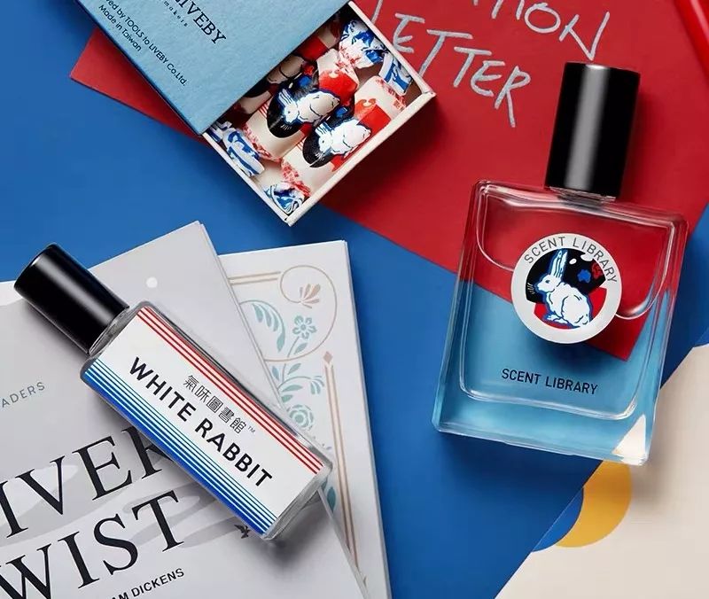 娇韵诗唇釉樱花限定,娇韵诗四色眼影02