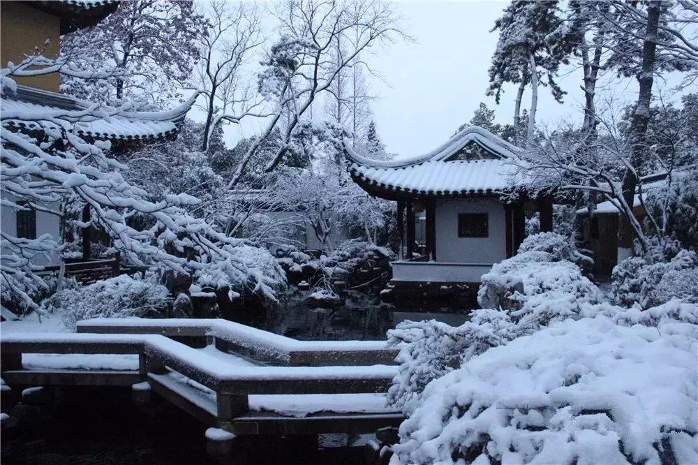 佛了！魔都周边9座「禁欲系寺院」，美到想出家！