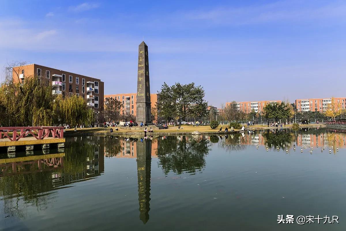 师范类院校对当老师的优势,师范类院校对教师工作有什么好处