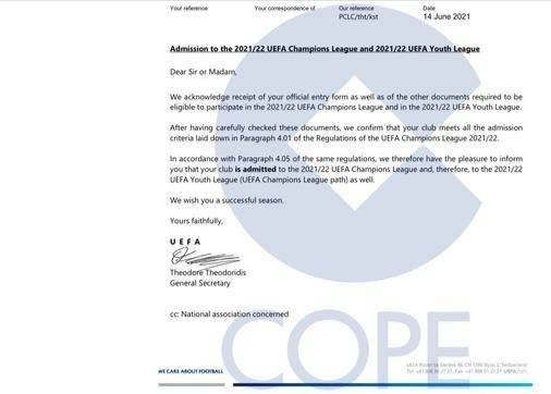 足坛一夜四消息：曼联传奇狂吹C罗，欧足联认怂，皇马拉莫斯分手