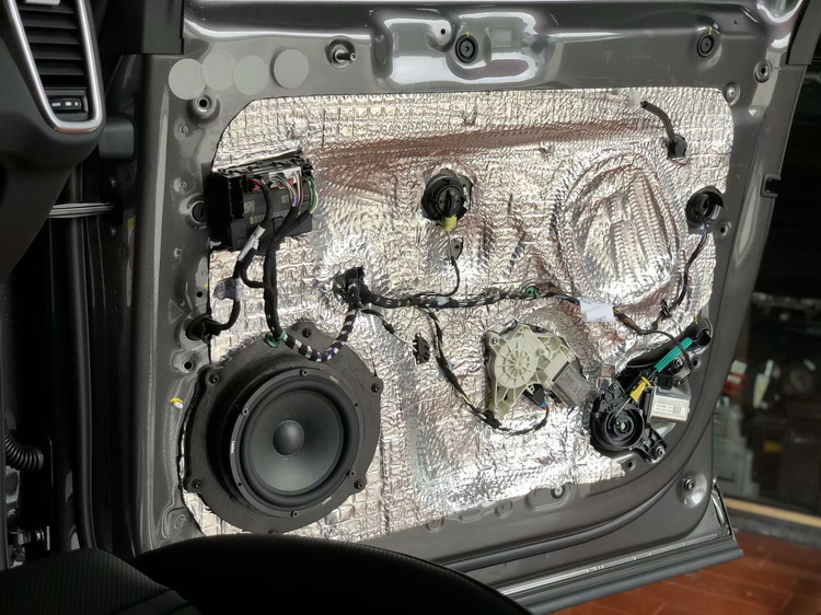 保时捷卡宴bose音响,保时捷卡宴2020音响