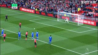 博格巴劲爆点球,博格巴小碎步点球助跑法