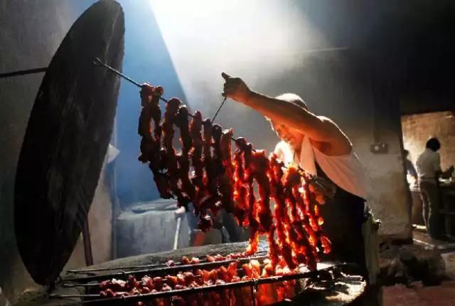 你好，我叫珠海，请收下我2021版新名片，带你了解新的珠海！