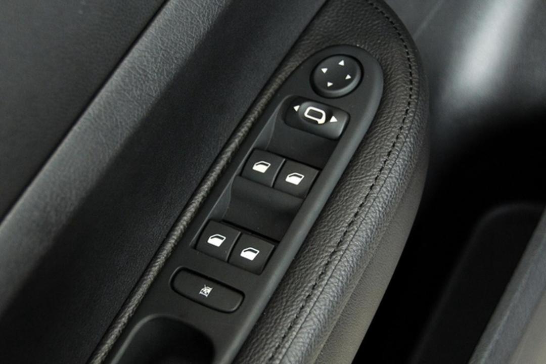 二手mpv性价比高耐用性好的车,二手mpv5万左右性价比高的