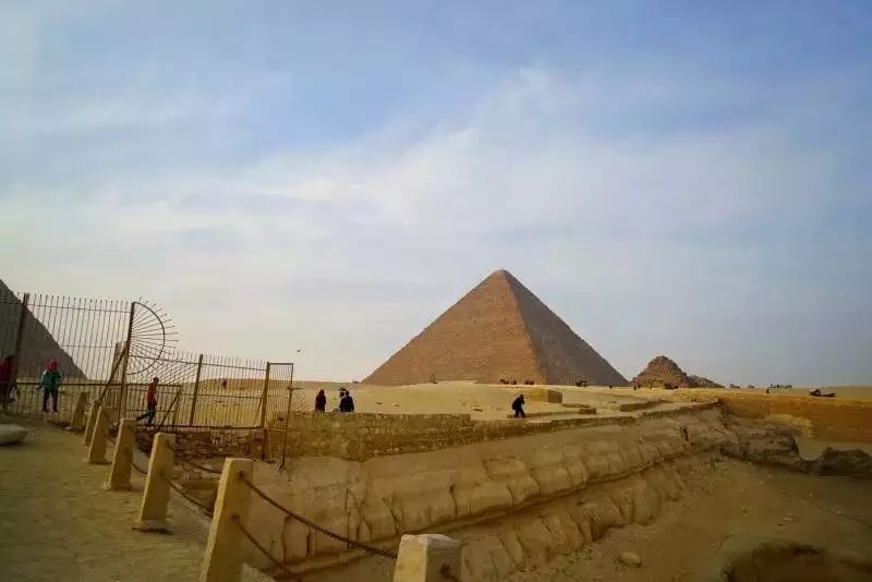 国内游客在国外被侵犯,中国游客去国外旅行被遇到抢劫犯