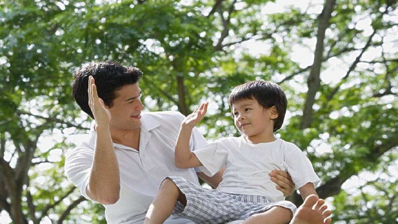 孩子谎话张嘴就来,孩子说谎话屡教不改家长怎么处理