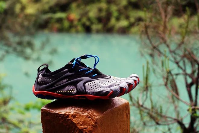 vibram五指鞋测评,vibram五指鞋优缺点