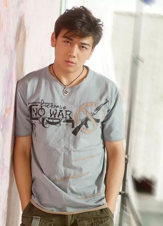 刘涛小包总杨烁油腻到不行,影视剧里的油腻行为杨烁