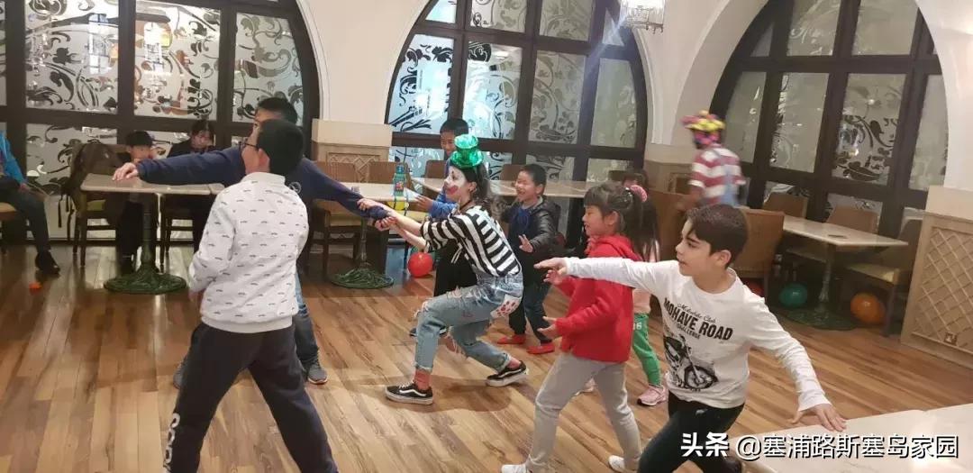 濉炴郸璺柉鍥㈣喘,濉炴郸璺柉姹借溅淇濋櫓