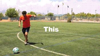 如何踢出梅西的弧线球,足球技巧任意球教程