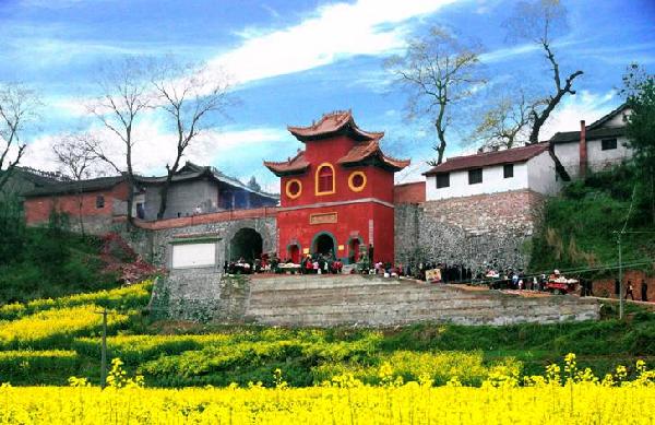 中国乡镇：抗战时的教育重地，西北联大旧址所在—城固县董家营镇